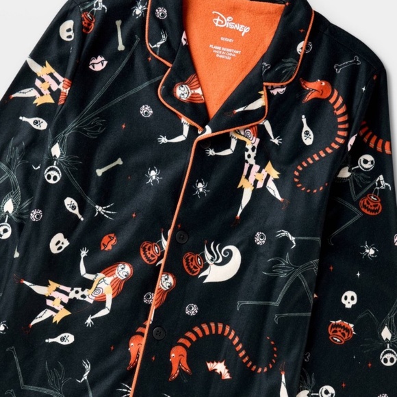 NEW Kids The Nightmare Before Christmas Halloween Matching Pajamas Disney Size 5 - Picture 3 of 6